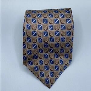 Wembley Pattern 100% silk men's neck tie